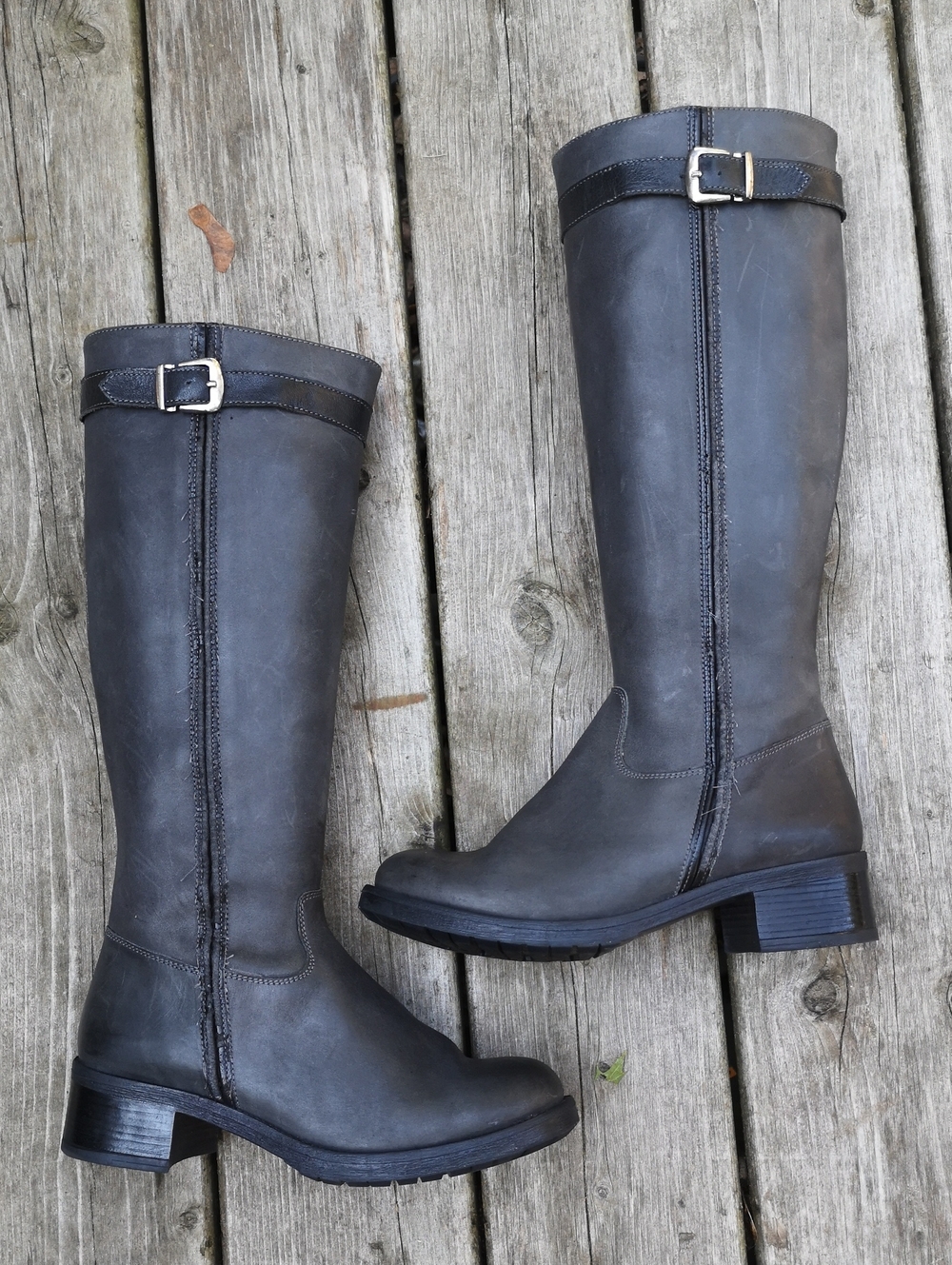Lavorazione Artigiana (Italian handcrafted) tall leather boots